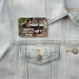 丸太にかわいいタヌキ 名札