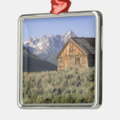 丸太小屋とのこぎりの山々 メタルオーナメント (左)