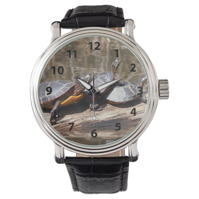 丸時計の上の3匹のカメ 腕時計 (正面)