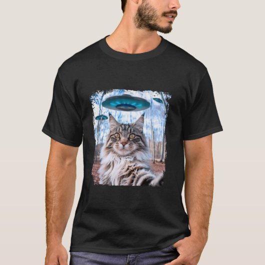 主なおもしろいあらいぐま猫UFOエイリアン自撮り Tシャツ (正面)