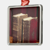 主にByronおよびオーガスタリー属する聖書 メタルオーナメント (左)