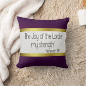 主の喜びは私の強さの枕です: 紫色 クッション (ブランケット)