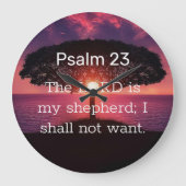 主は私の羊飼いの詩篇23日没の木 ラージ壁時計 (正面)