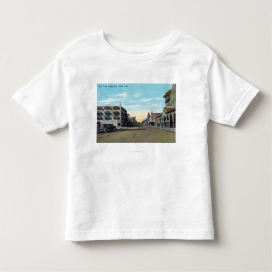 主要なStreetVisalia、カリフォルニア2からの西部の眺め トドラーTシャツ (正面)