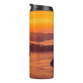 久留島海峡大橋と久留志のぼんやりした夕日 タンブラー (回転右)