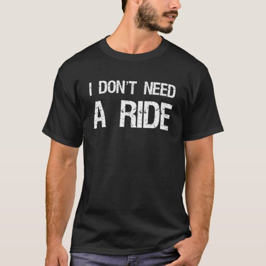 乗る必要はない Tシャツ (正面)