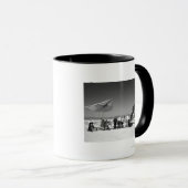 乗務員とパイロットとのパレセフ1-A及びトウ飛行機 マグカップ (正面右)