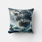 乗組員と共に嵐の海を航行する海賊船 クッション (正面)