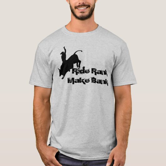 乗車の臭いBullの乗馬のロデオのカウボーイ Tシャツ (正面)