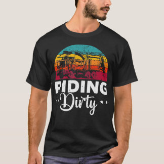 乗馬ごみトラックごみ収集車のrecycli tシャツ