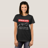乗馬の女おもしろいの子 Tシャツ (正面フル)