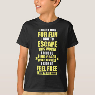 乗馬馬馬馬馬馬競馬団 Tシャツ