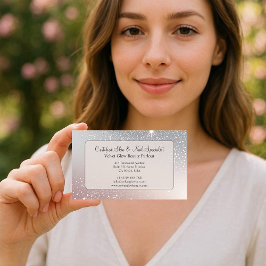 乙女な銀の輝きの肌のネイルエキスパートビューティシャン 名刺