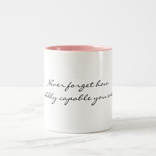 乱暴に可能芸術のマグ決していかに忘れないで下さい ツートーンマグカップ (中央)