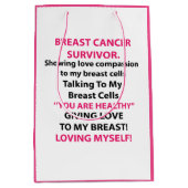 乳がんを克服した人 ミディアムペーパーバッグ (正面)