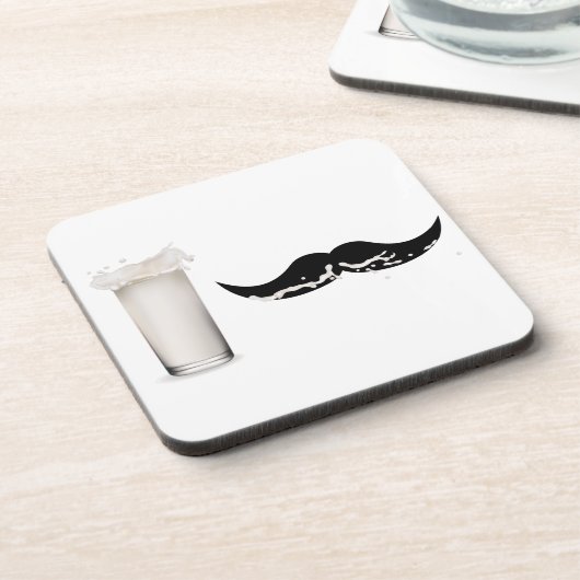 乳口髭 コースター (左側)