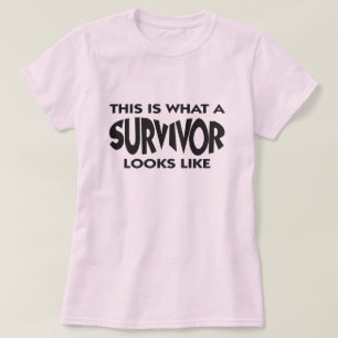 乳癌の生存者の乳房切除 Tシャツ