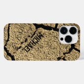 乾いた土地ひび割れた地球の干カッコいいばつ名前 iPhoneケース (裏面横)