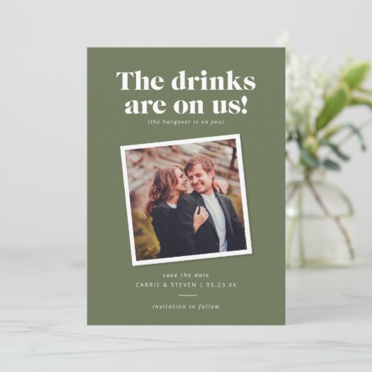 乾杯は私たちに任せて! 面白い結婚式の招待状 セーブザデート (スタンド正面)