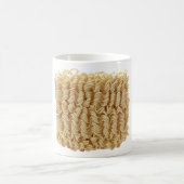 乾燥されたラーメンヌードル コーヒーマグカップ (中央)