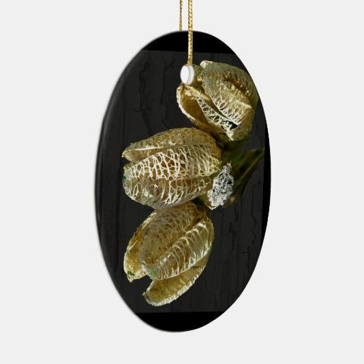 乾燥したユリの種子の莢 セラミックオーナメント (右)