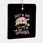 亀が好きな女の子 セラミックオーナメント (右)