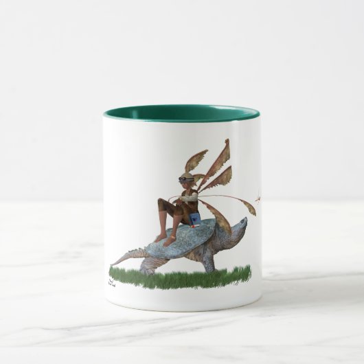亀のコーヒーマグに乗る男の子の妖精 マグカップ (中央)