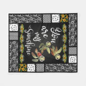 亀は私の太陽の光 フリースブランケット (正面(横))