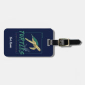 亀救好きの女の子のカメ ラゲッジタグ (正面横)