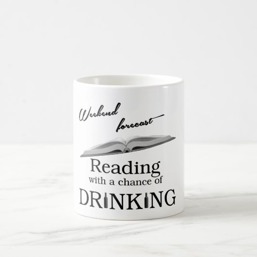 予測される週末: 読むこと…. コーヒーマグカップ (中央)