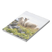 予測できなデザイン – 畑の羊 ノートパッド (回転)