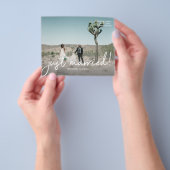 予算たった今結婚しました4写真結婚の発表 チラシ (手)