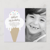 予算に優しいアイスクリームコーンの子供の誕生日招待状 (正面)