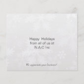 予算に優しい赤いオーナメントの雪のシーンのホリデーカード (裏面)