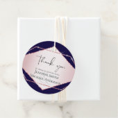 予算に優しい ローズゴールドの箔押しのような 幾何学的なデザインのウェディング フェイバータグ (インサイチュ)