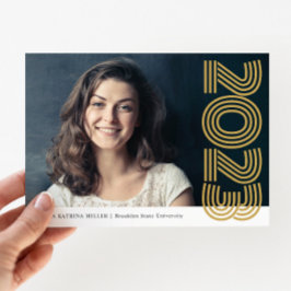 予算の卒業年写真卒業の発表