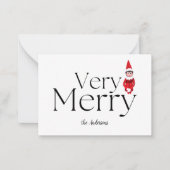 予算は非常に陽気なクリスマス小妖精や小人家族の休日 ノートカード (正面)