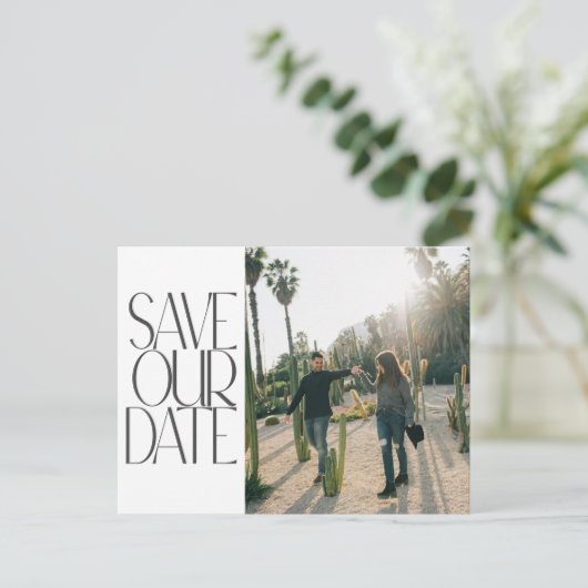 予算エレガント写真モダン結婚式の日付の保存 ポストカード (スタンド正面)