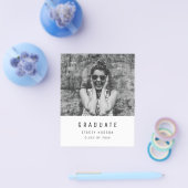 予算シンプル最小主義の卒業発表 チラシ (シングル)