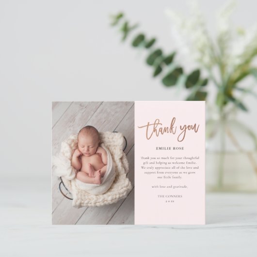 予算スクリプトベビー写真サンキューカード (スタンド正面)