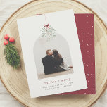 予算ミスタントームのミニマリストArchフォトクリスマス<br><div class="desc">ミニマモダンリストのカップルのクリスマスホリデーカードデザイン。このバジェットカードの正面には、弓の中に水の色のミストレ包まれたートの緑の束が含まれている。爪先の下には、ボホカスタムー、アーチ形の好きな写真がモダンある。カップルや新婚に最適。写真の下には、「結婚した メリー」やフェスティバルの赤パーソナライズされた色で挨拶が見られる。メッセージは後を追氏からの「温かい願い」。&ミセス"と署名し、あなたの名前と年をセリフのイタリックエレガントタイポグラフィで。カードの裏側には、白い雪の点のパターンで飾られた同じフェスティバルの赤い色合いが付いており、休日の魅力の微妙なtouchが加わる。ミニマルデザインは、あなたの選択した写真が中心のステージを取ることを保証し、大切な記憶を示すために完璧なキャンバスを作る。ヤドリギの繊細な水色の詳細は、植物的な魅力のtouchを追加する。その汎用性は、あなたのスタイルや好みに合わせて挨拶をパーソナライズユニークすることを可能にする。温かい願いシンプルを送りエレガントて、このフェスティバル・シーズンに永続する思い出を生み出す方法、。Zazzleの予算選択の一部として、このシートは標準の招待状サイズまたは紙品質ではない。このデザインもしは、私たちの店で見つけることができる招待カード上で、またはあなたの選択の製品に転送するためにZazzle Make Machineを使用して使用する。このページにリンクされている紙には、一致するコレクション製品が含まれている。以下のボタンをクリックして、質問を表示する。私たちの店を参照し独身のて、より写真のクリスマスホリデーカード。</div>