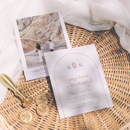 予算ミニマリストTerracotta Arch & Photo 結婚's