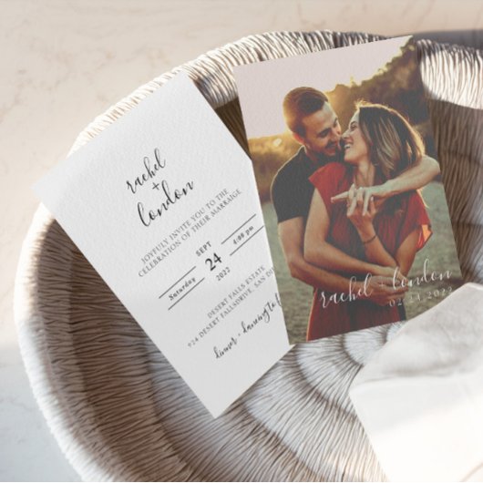 予算モダンとミニマエレガントリの写真結婚 招待状