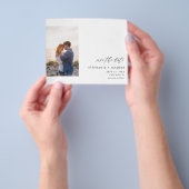 予算側V写真モダン保存日付 チラシ (手)