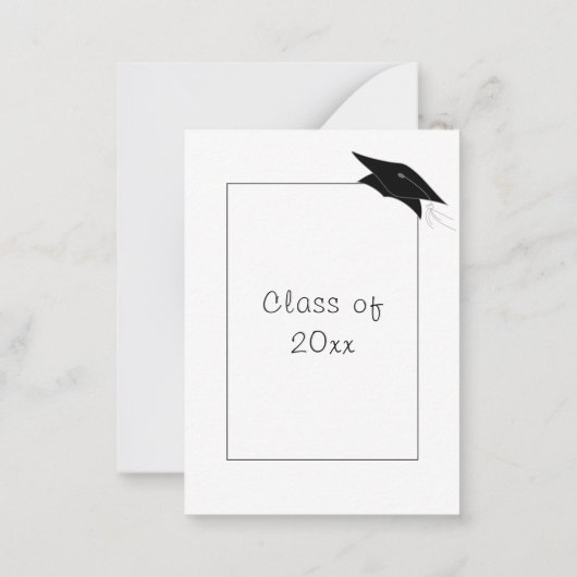 予算白黒卒業パーティー招待状キャップ ノートカード (裏面)