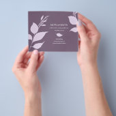 予算結婚の紫色の日付の保存 チラシ (手)