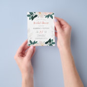 予算赤面ピンクフローラブライダルシャワー招待状 チラシ (手)