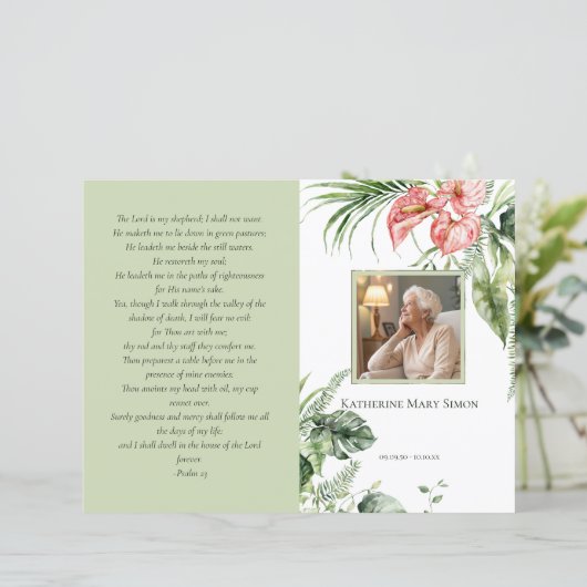 予算4ページの緑の葬儀プログラムの写真レイアウト (スタンド正面)