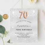 予算70th誕生日シルバーバラ金ゴールド招待<br><div class="desc">70歳モダンのスタイリッシュ誕生日パーティーへの華やかな招待。銀フェイク色の背景、飾グリッターの塵。名前とパーティー・詳細のパーソナライズおよび追加70番は書バラ金ゴールドバルーンスタイルフォント、スクリプト。</div>