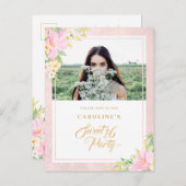予算Sweet sixteenエレガントフローラピンク写真 インビテーションポストカード (正面/裏面)